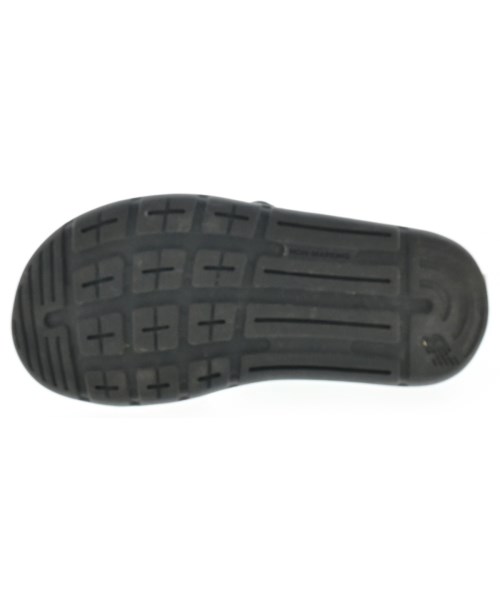 New Balance（ニューバランス）その他 黒 サイズ:17cm キッズ/2200610372070