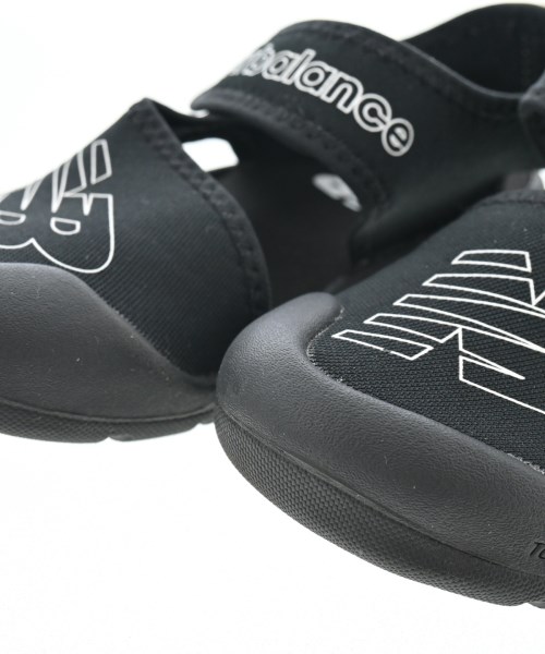 New Balance（ニューバランス）その他 黒 サイズ:17cm キッズ/2200610372070