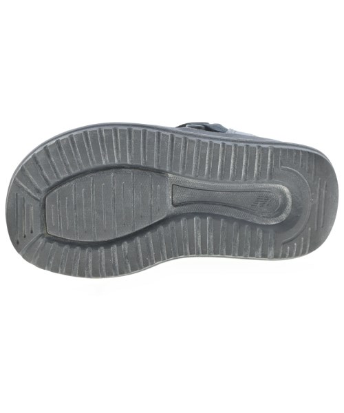 New Balance（ニューバランス）その他 黒 サイズ:17cm キッズ/2200699788021