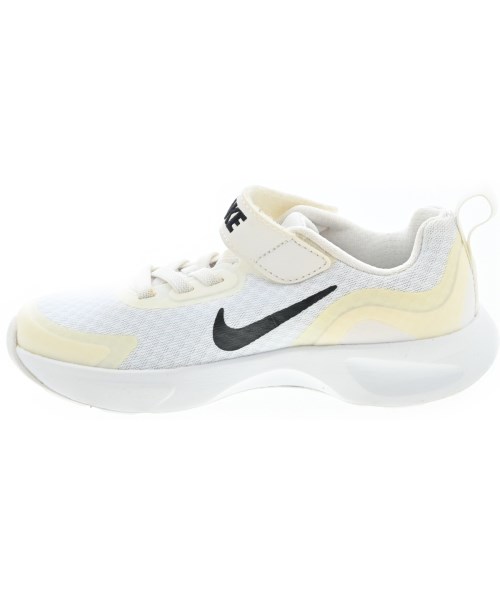 NIKE（ナイキ）その他 白 サイズ:17cm キッズ/2200642299192