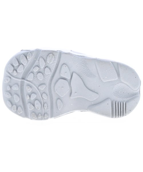 NIKE（ナイキ）その他 白 サイズ:8cm キッズ/2200540941643