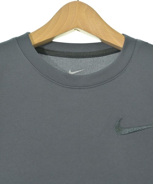 NIKE（ナイキ）Tシャツ・カットソー グレー サイズ:M(130cm位) キッズ/2200682641074