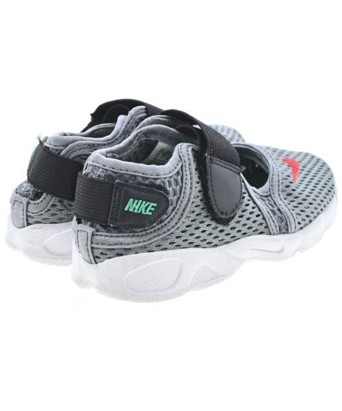 NIKE（ナイキ）その他 グレー サイズ:16cm キッズ/2200688385040