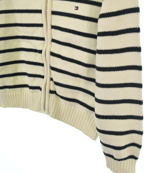 TOMMY HILFIGER（トミーヒルフィガー）Tシャツ・カットソー 白 サイズ:110(5T-6T) キッズ/2200624458166