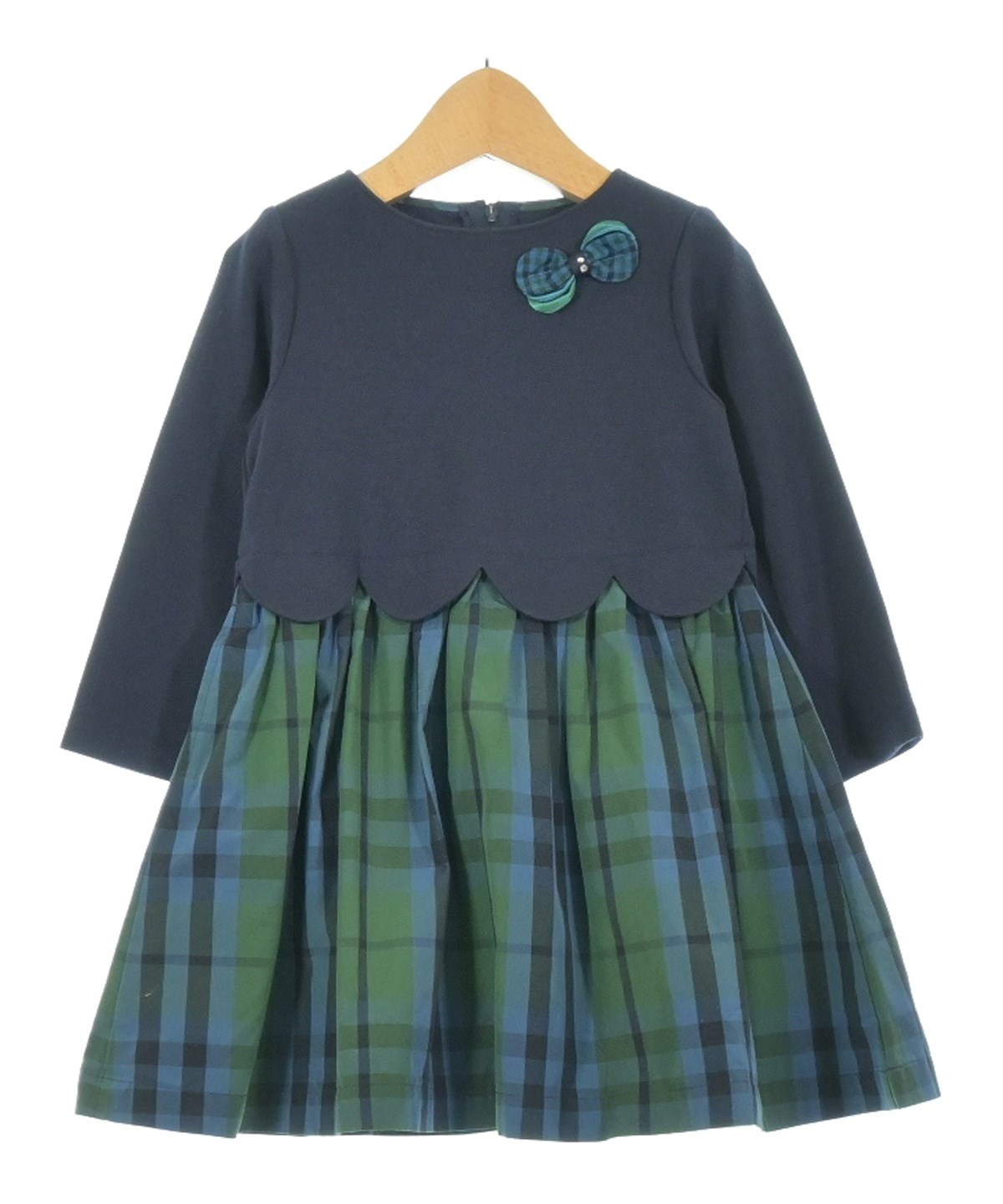 【タグ付き新品】familiarワンピース 140cm familiar新品タグ付】140cmワンピース