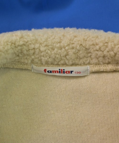 familiar（ファミリア）その他 ベージュ サイズ:130(9T-10T) キッズ/2200640877125