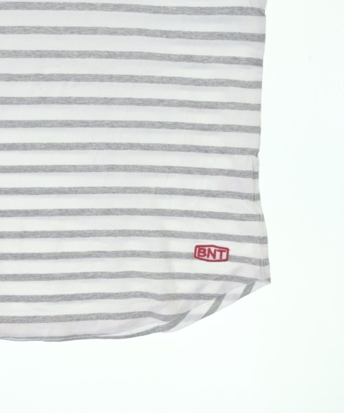 BNT（ビーエヌティー）Tシャツ・カットソー 白 サイズ:130(9T-10T) キッズ/2200614611250
