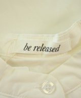 be released（ビーリリースト）カジュアルシャツ 白 サイズ:F レディース/2200648520306