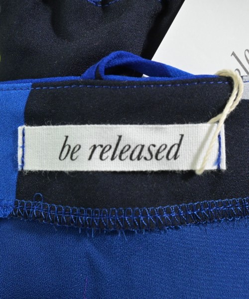 be released（ビーリリースト）ブラウス 青 サイズ:-(M位) レディース/2200648520627