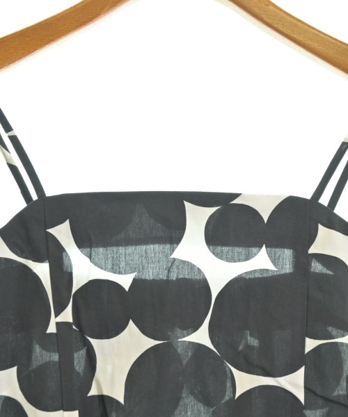 be released（ビーリリースト）ブラウス 黒 サイズ:-(M位) レディース/2200648520641