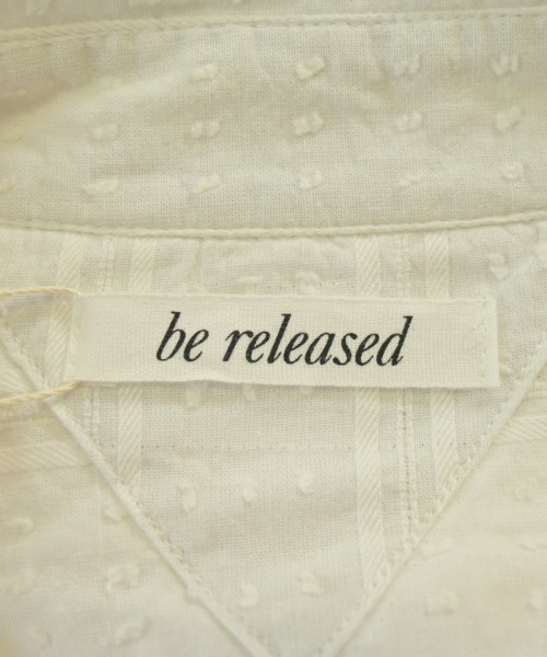 be released（ビーリリースト）カジュアルシャツ 白 サイズ:-(M位) レディース/2200648521648