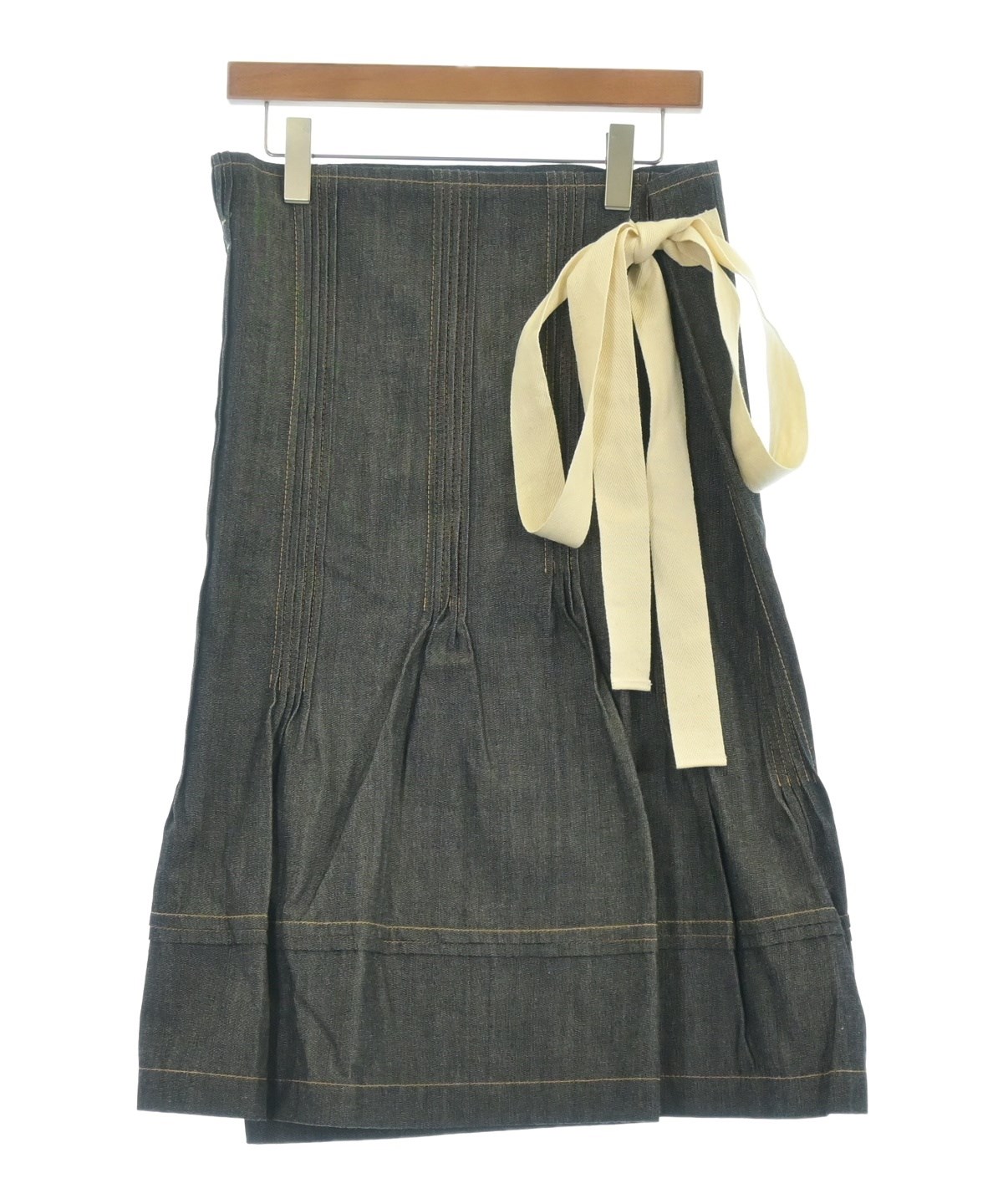 tricot COMME des GARCONS（トリココムデギャルソン）ひざ丈スカート