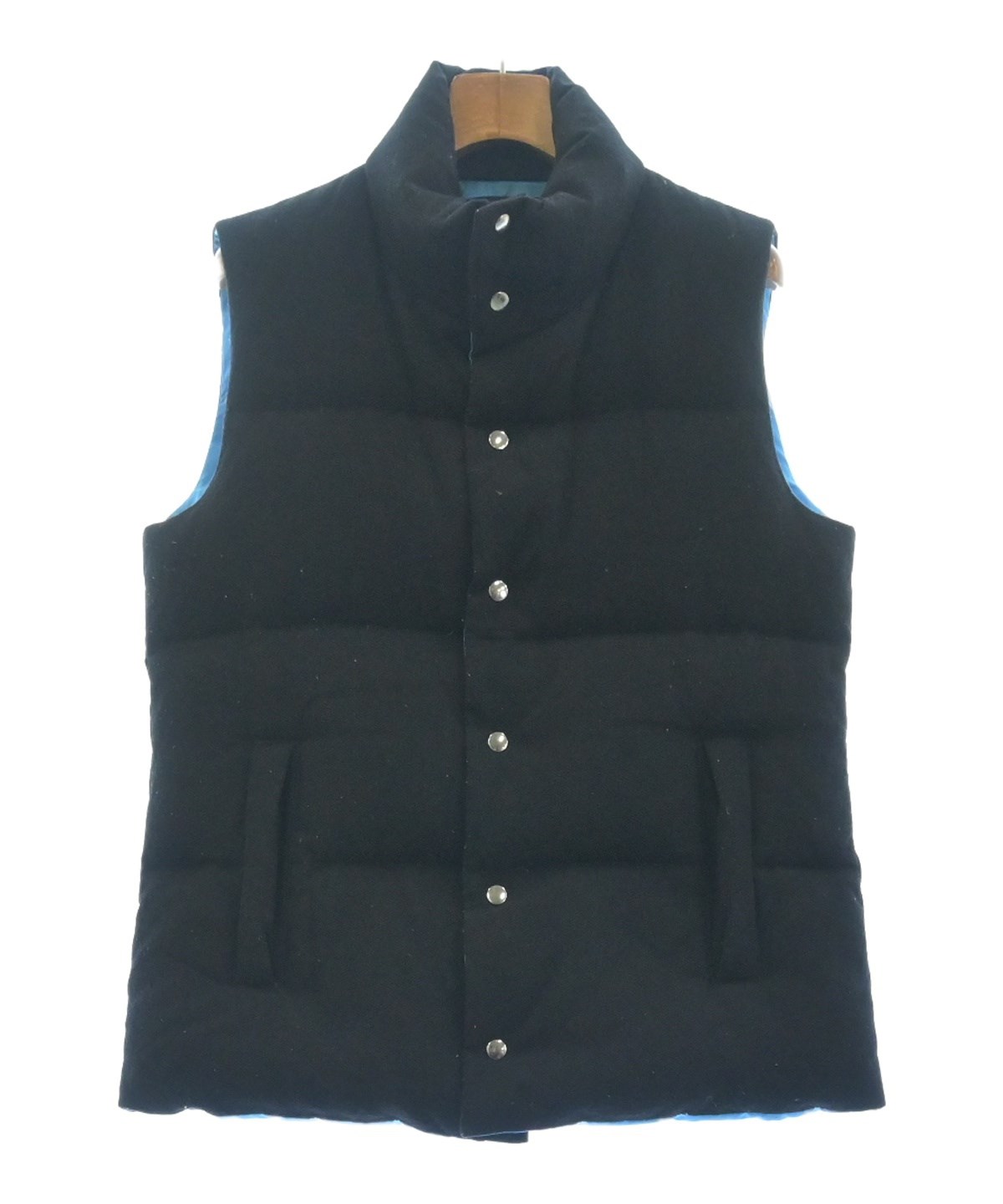 tricot COMME des GARCONS（トリココムデギャルソン）ダウンジャケット