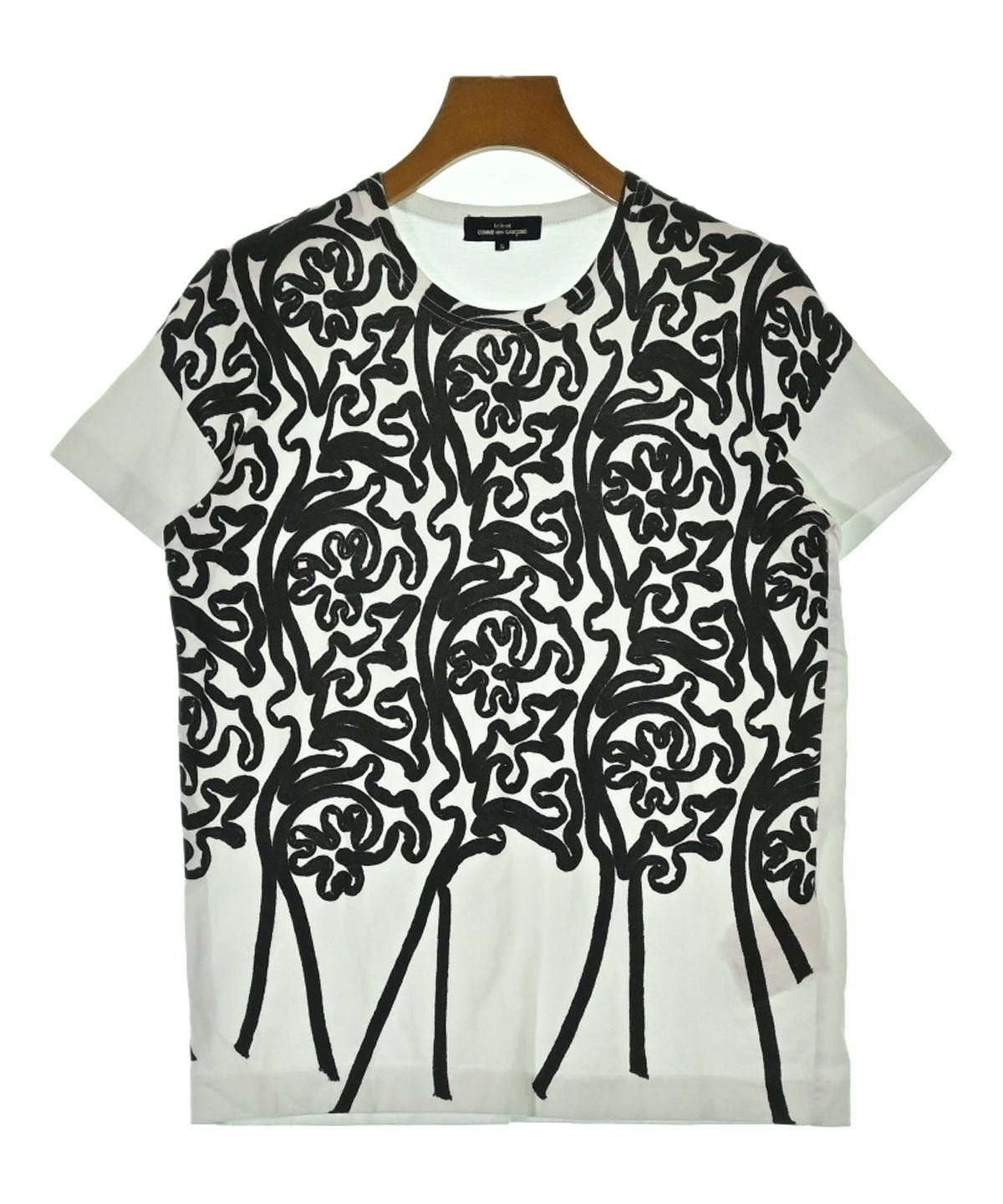 tricot COMME des GARCONS（トリココムデギャルソン）Tシャツ