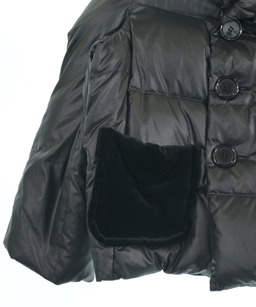 tricot COMME des GARCONS（トリココムデギャルソン）ダウンジャケット/ダウンベスト 黒 サイズ:-(M位) レディース/2200623794012