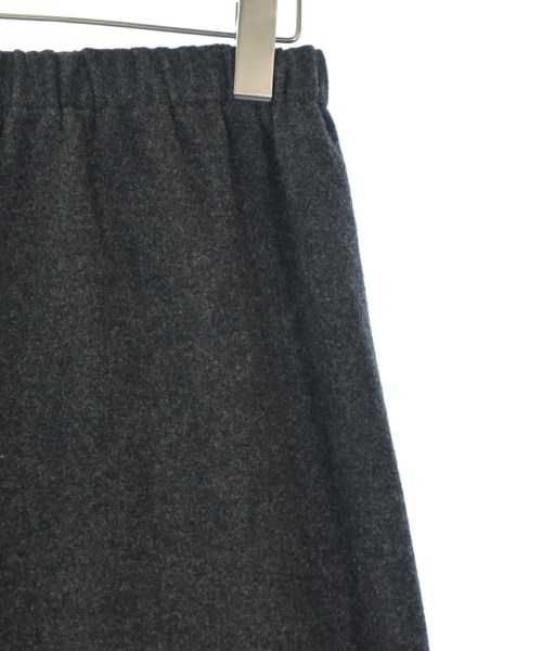 tricot COMME des GARCONS（トリココムデギャルソン）ロング・マキシ丈スカート グレー サイズ:-(S位) レディース/2200634426032