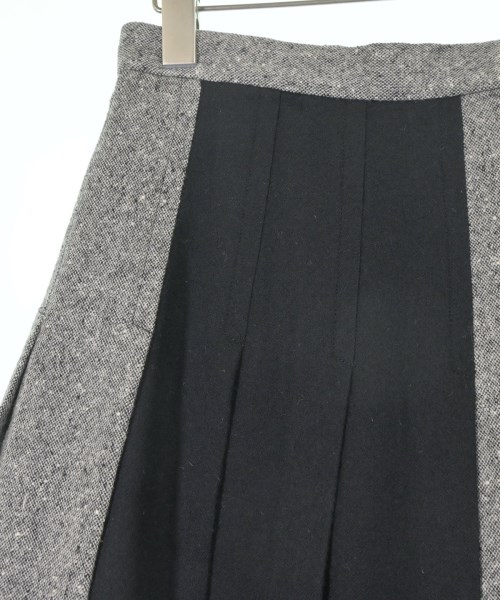 tricot COMME des GARCONS（トリココムデギャルソン）ひざ丈スカート グレー サイズ:M レディース/2200656499045