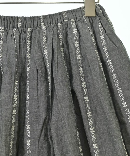 tricot COMME des GARCONS（トリココムデギャルソン）ロング・マキシ丈スカート グレー サイズ:-(M位) レディース/2200697326133