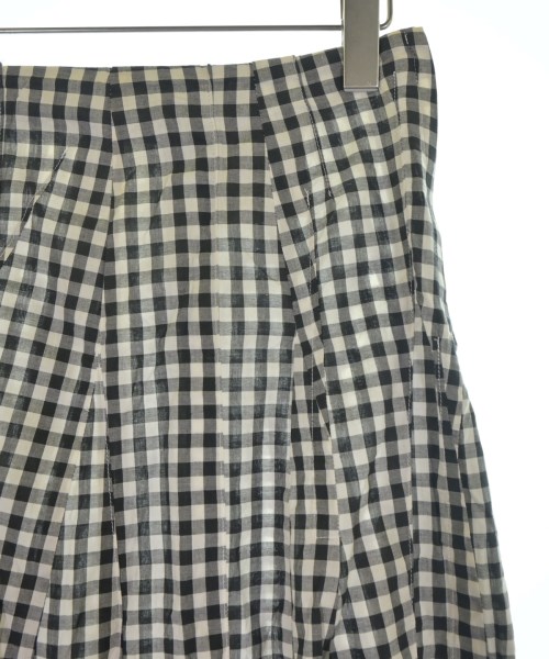 tricot COMME des GARCONS（トリココムデギャルソン）ひざ丈スカート 白 サイズ:M レディース/2200705171021