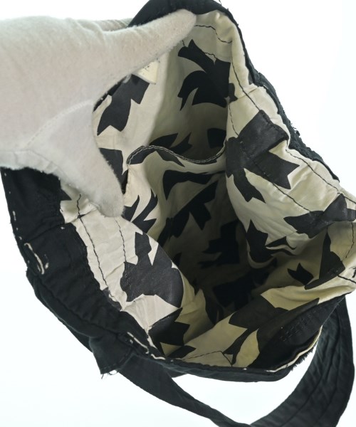 tricot COMME des GARCONS（トリココムデギャルソン）ショルダーバッグ 黒 サイズ:- レディース/2200728911031