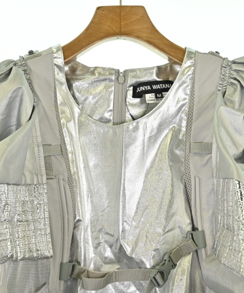 JUNYA WATANABE（ジュンヤワタナベ）ワンピース シルバー サイズ:M レディース/2200601504268