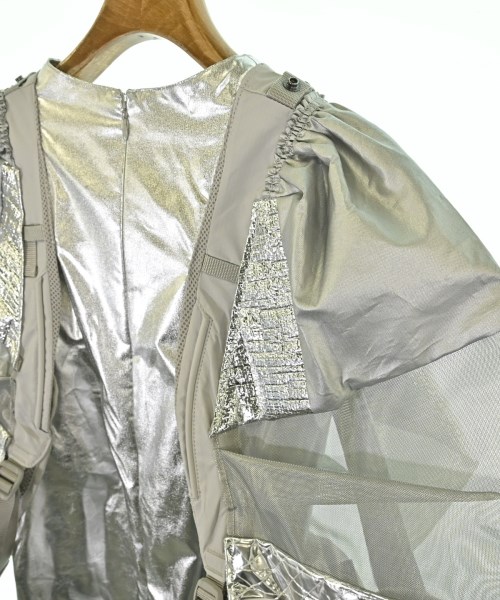 JUNYA WATANABE（ジュンヤワタナベ）ワンピース シルバー サイズ:M レディース/2200601504268