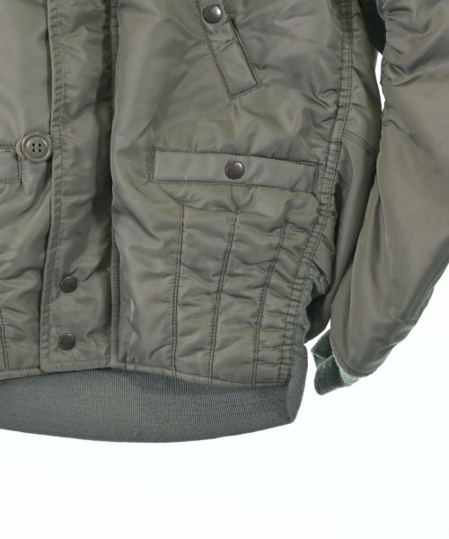 JUNYA WATANABE（ジュンヤワタナベ）ミリタリーブルゾン カーキ サイズ:XS レディース/2200658376054