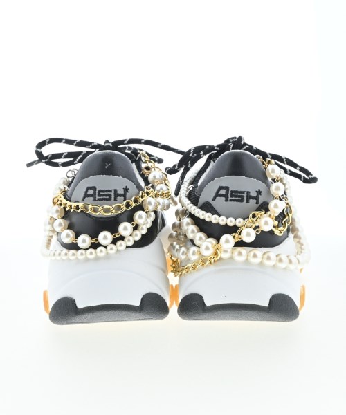 JUNYA WATANABE（ジュンヤワタナベ）スニーカー 黒 サイズ:EU37(23.5cm位) レディース/2200662054160