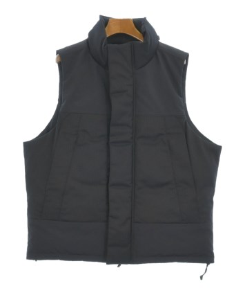 【お得】 des GARCONS HOMME ダウンベスト チェック柄内側 COMME des GARCONS HOMME（コムデギャルソンオム）ダウン