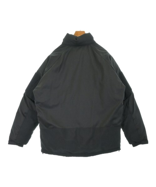 COMME des GARCONS HOMME（コムデギャルソンオム）ダウンジャケット/ダウンベスト 黒 サイズ:L メンズ/2200558150105