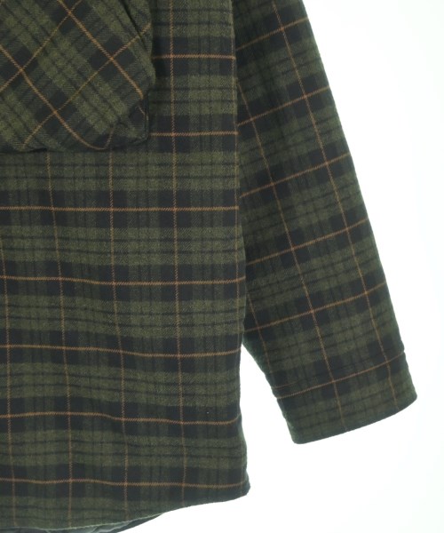 COMME des GARCONS HOMME（コムデギャルソンオム）ダウンジャケット/ダウンベスト カーキ サイズ:L メンズ/2200638697025