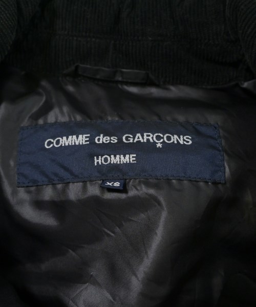 COMME des GARCONS HOMME（コムデギャルソンオム）ダウンジャケット/ダウンベスト 黒 サイズ:XS メンズ/2200625841011