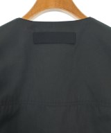 COMME des GARCONS HOMME（コムデギャルソンオム）ダウンジャケット/ダウンベスト 黒 サイズ:M メンズ/2200611902139
