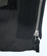 COMME des GARCONS HOMME（コムデギャルソンオム）ダウンジャケット/ダウンベスト 黒 サイズ:M メンズ/2200611902139