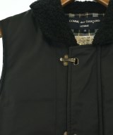 COMME des GARCONS HOMME（コムデギャルソンオム）ダウンジャケット/ダウンベスト 黒 サイズ:S メンズ/2200677046044