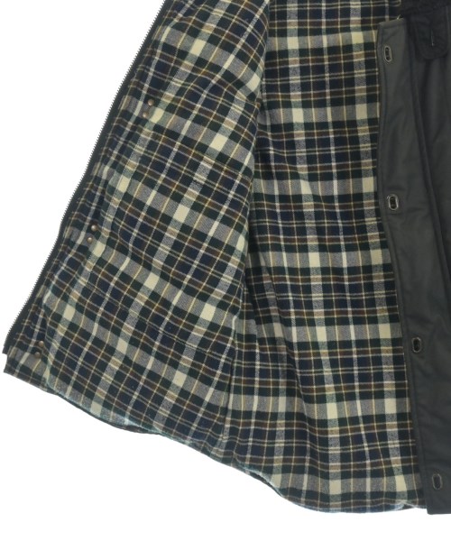 COMME des GARCONS HOMME（コムデギャルソンオム）ダウンジャケット/ダウンベスト 黒 サイズ:S メンズ/2200660898063