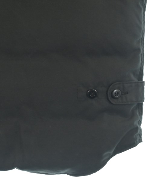 COMME des GARCONS HOMME（コムデギャルソンオム）ダウンジャケット/ダウンベスト 黒 サイズ:S メンズ/2200660898063