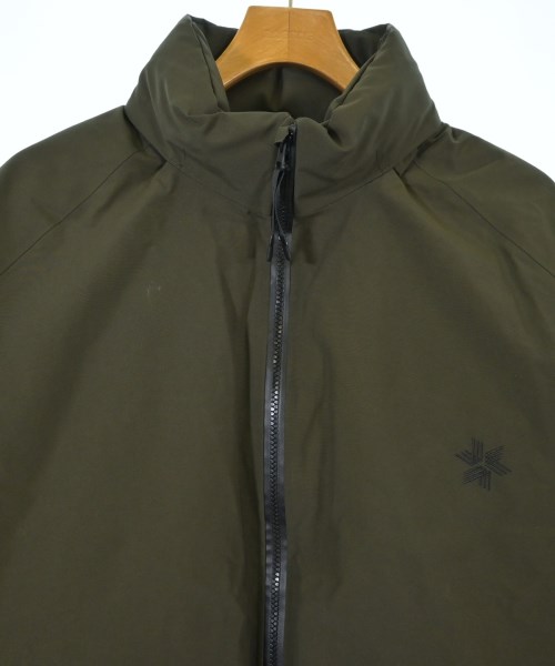 COMME des GARCONS HOMME（コムデギャルソンオム）ダウンジャケット/ダウンベスト カーキ サイズ:L メンズ/2200646988016