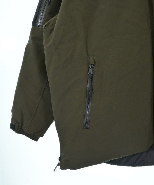 COMME des GARCONS HOMME（コムデギャルソンオム）ダウンジャケット/ダウンベスト カーキ サイズ:L メンズ/2200646988016
