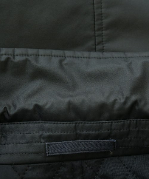 COMME des GARCONS HOMME（コムデギャルソンオム）ダウンジャケット/ダウンベスト 黒 サイズ:M メンズ/2200670653010