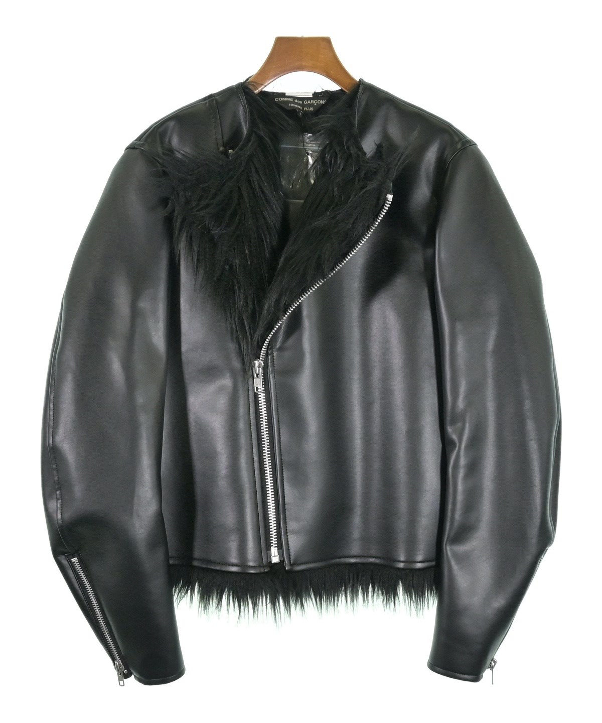 COMME des GARCONS HOMME PLUS（コムデギャルソンオムプリュス