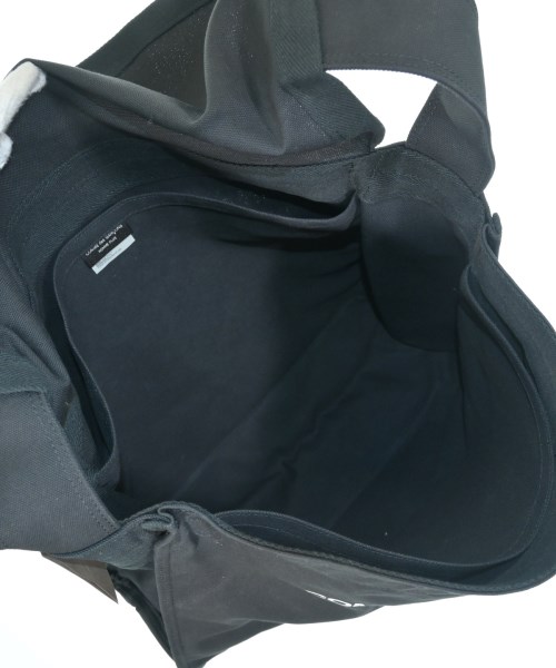 COMME des GARCONS HOMME PLUS（コムデギャルソンオムプリュス）ショルダーバッグ 黒 サイズ:- メンズ/2200643598010