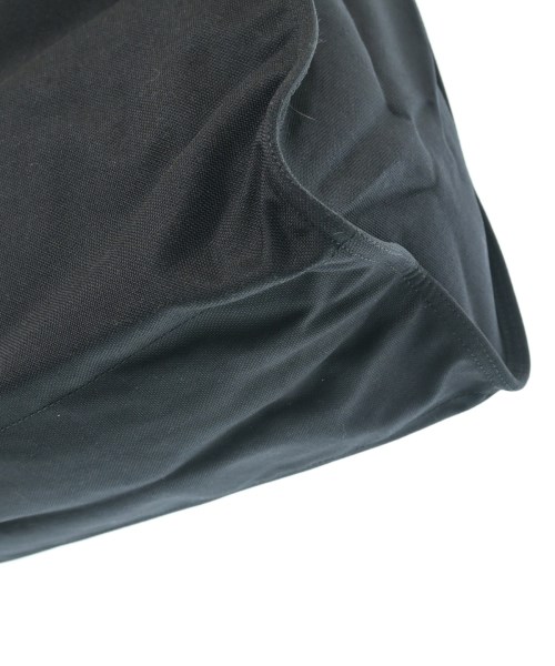 COMME des GARCONS HOMME PLUS（コムデギャルソンオムプリュス）ショルダーバッグ 黒 サイズ:- メンズ/2200643598034