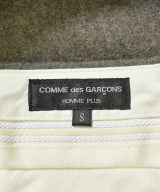 COMME des GARCONS HOMME PLUS（コムデギャルソンオムプリュス）その他 カーキ サイズ:S メンズ/2200620320016