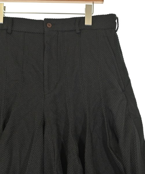 COMME des GARCONS HOMME PLUS（コムデギャルソンオムプリュス）ショートパンツ 黒 サイズ:XL メンズ/2200698799028