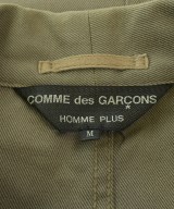 COMME des GARCONS HOMME PLUS（コムデギャルソンオムプリュス）カジュアルジャケット カーキ サイズ:M メンズ/2200632961047