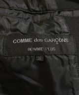 COMME des GARCONS HOMME PLUS（コムデギャルソンオムプリュス）カジュアルジャケット 黒 サイズ:M メンズ/2200647504024