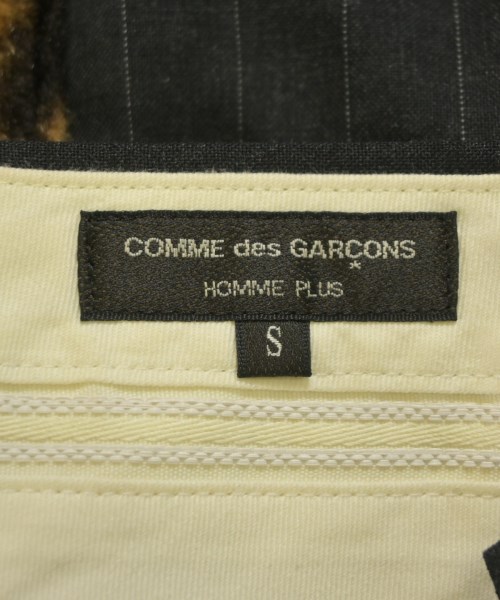 COMME des GARCONS HOMME PLUS（コムデギャルソンオムプリュス）ショートパンツ グレー サイズ:S メンズ/2200663776108