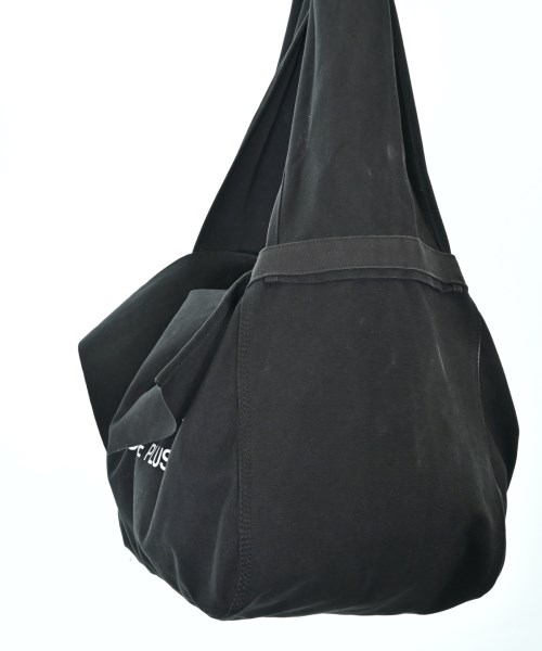 COMME des GARCONS HOMME PLUS（コムデギャルソンオムプリュス）メッセンジャーバッグ 黒 サイズ:- メンズ/2200666461124