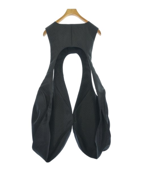 COMME des GARCONS HOMME PLUS（コムデギャルソンオムプリュス）カジュアルシャツ 黒 サイズ:M メンズ/2200723041016